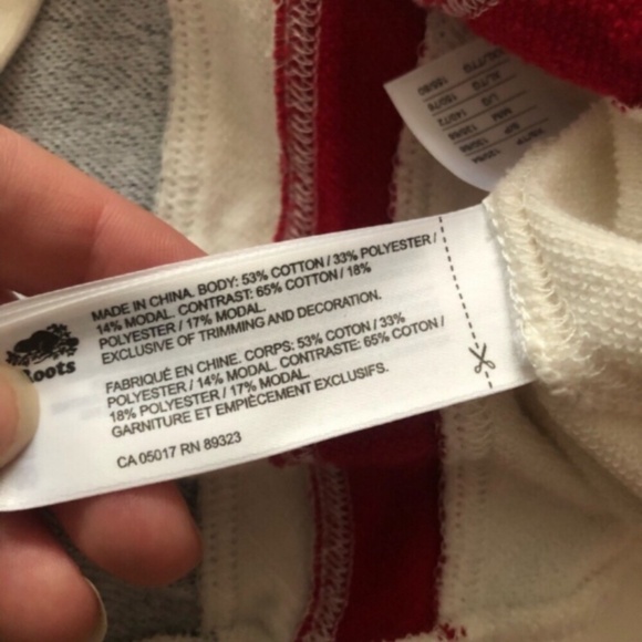 Roots Gray and White Sweatshirt with Red Accents - Picture 4 of 9